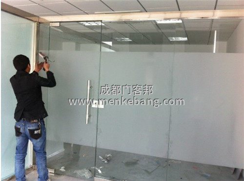 成都商鋪玻璃門,辦公室玻璃門安裝公司