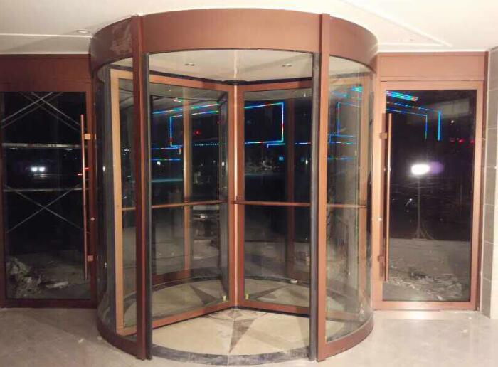 自動(dòng)門:自動(dòng)門指紋鎖的辨認(rèn)技術(shù)